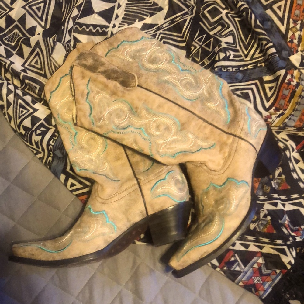 Women’s Corral Boots Size 8.